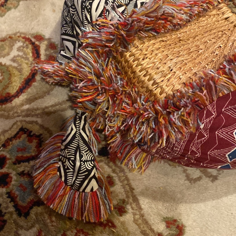 Sam Edelman Brown and Red Tote Bag with Woven Texture - Picture 7 of 7
